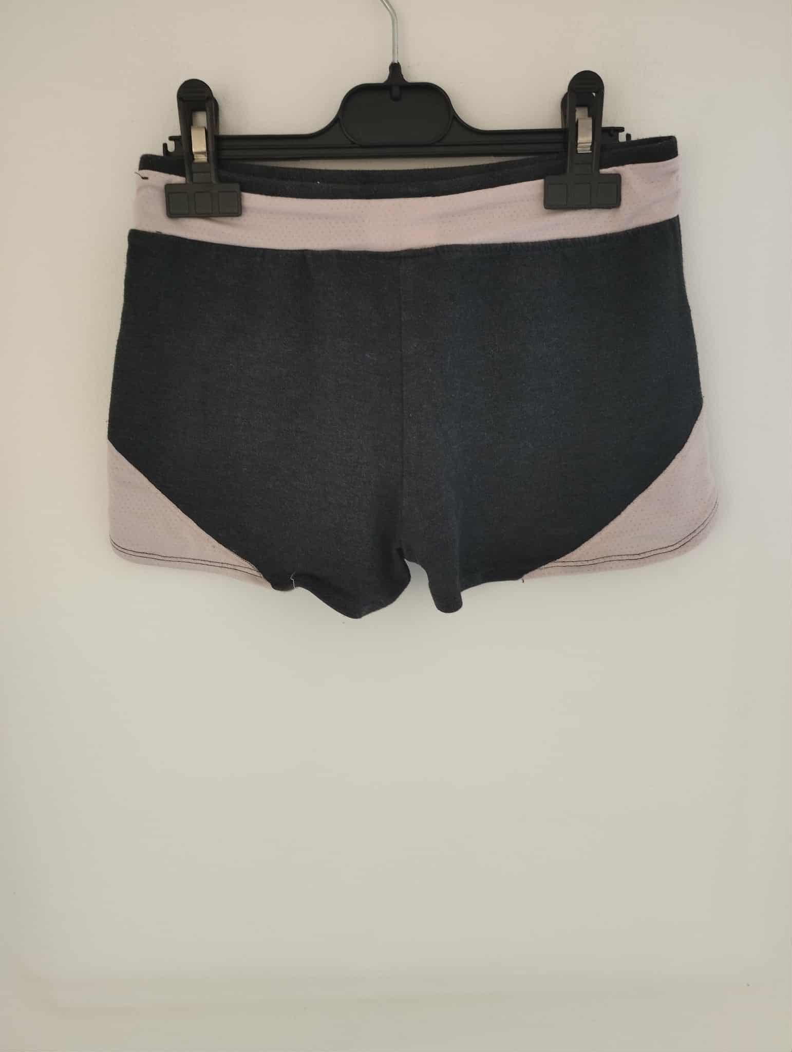 Short Gris "Decathlon" 9 Ans