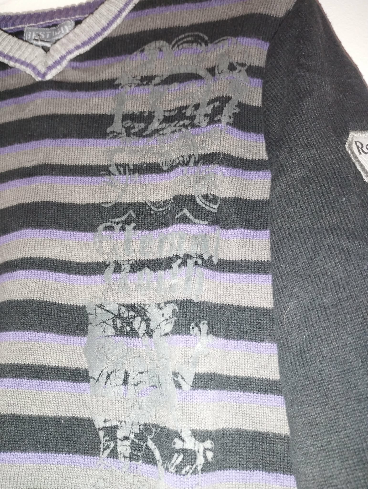 Pull Col V Légé Rayé "Bestway" 6 Ans