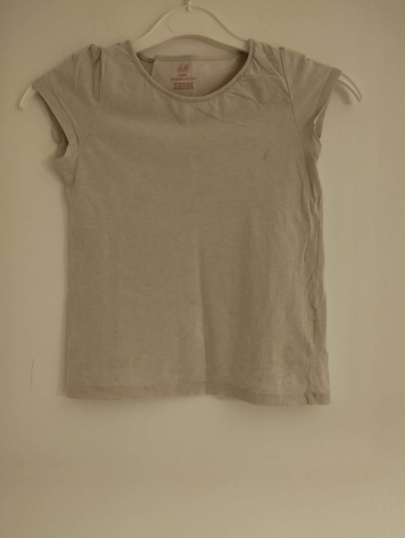 Tee-Shirt Manches Courtes "H&M" 7/8 Ans