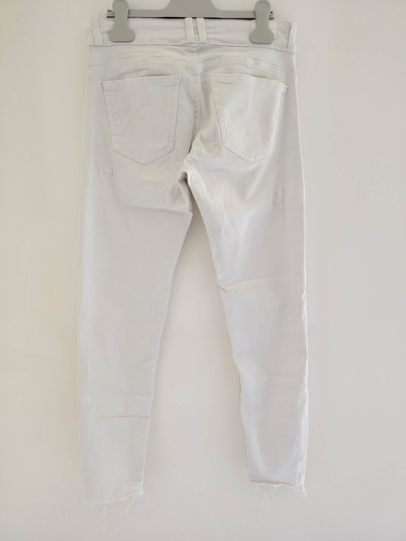 Jean Slim Blanc "Bershka" 38/M