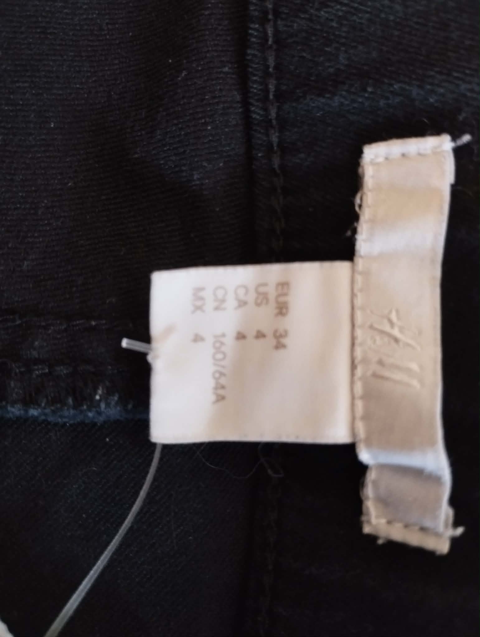 Jean Slim Noir "H&M" Taille 34/XS