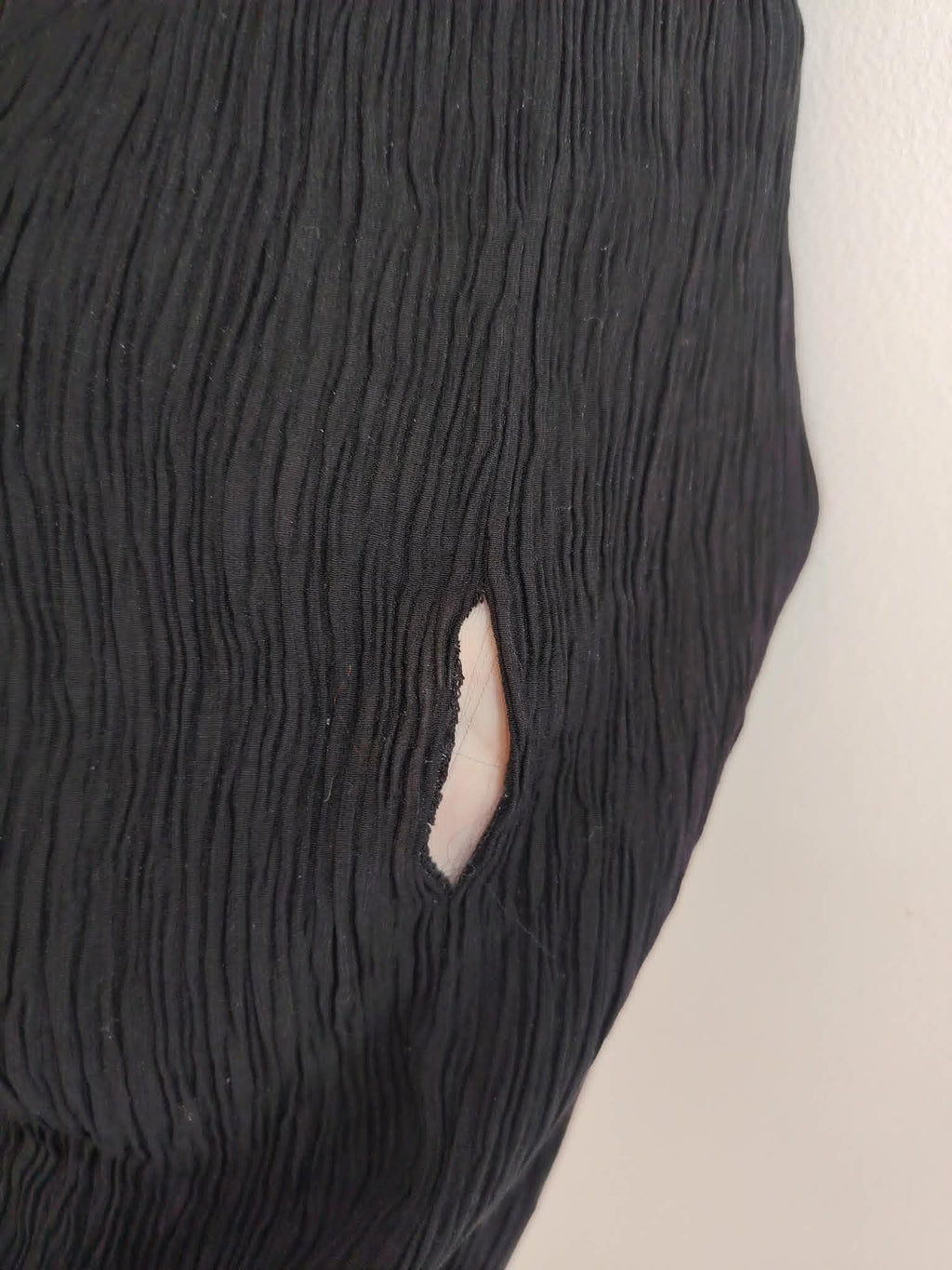 Pantalon Noir Effet Côtelé/ Fripé "Bershka" 38/M