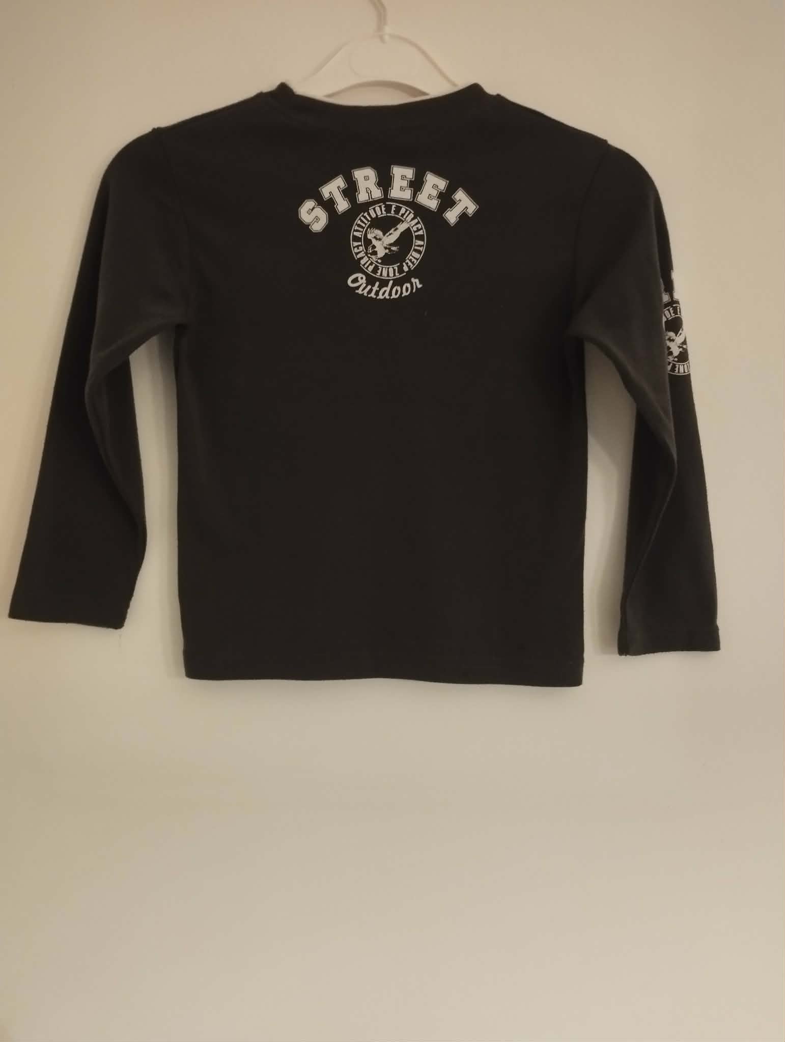 Tee-Shirt Manches Longues "Marque Inconnu" 6 Ans