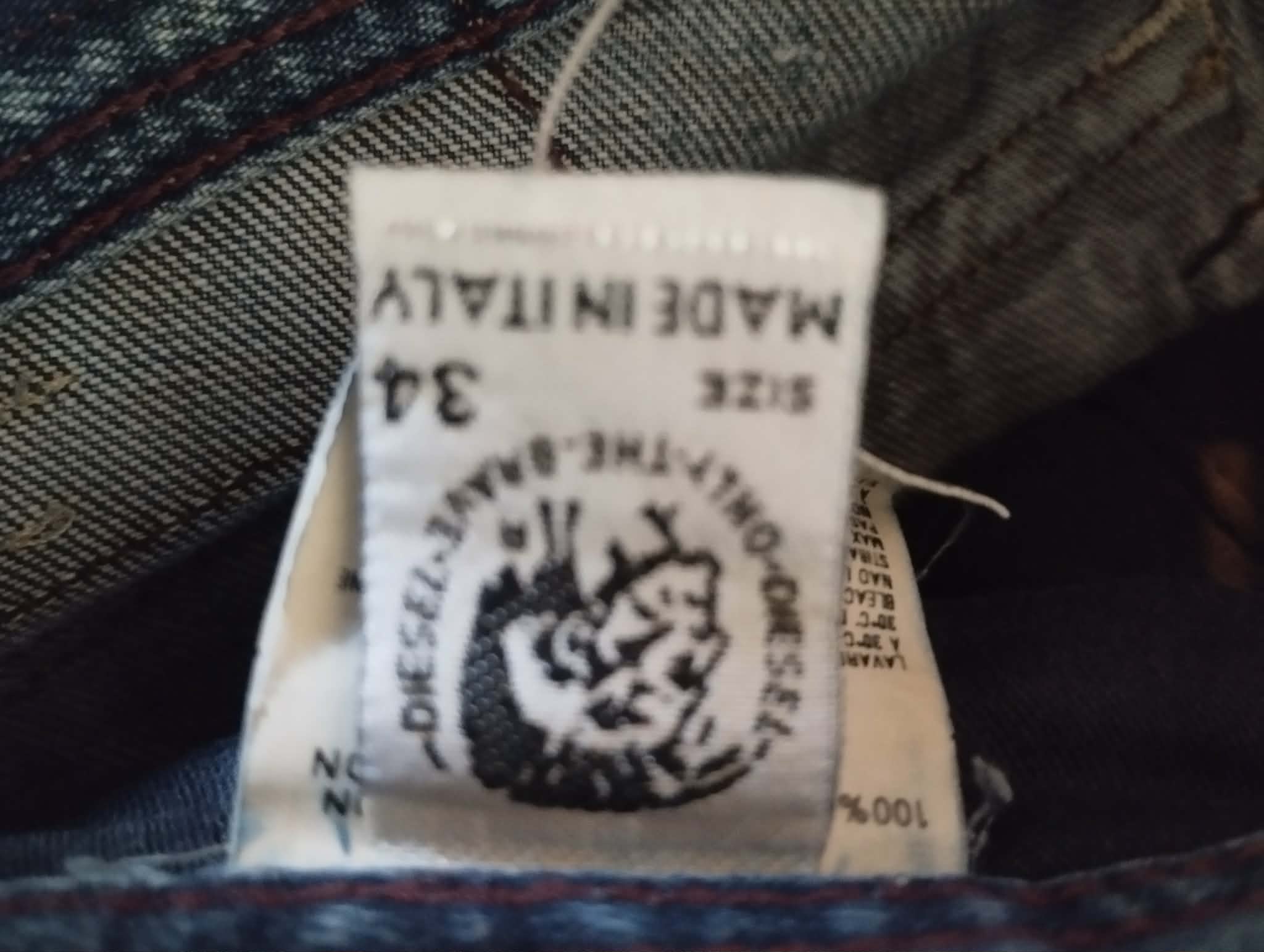 Pantacourt Jean "Diesel" Taille 34/XS