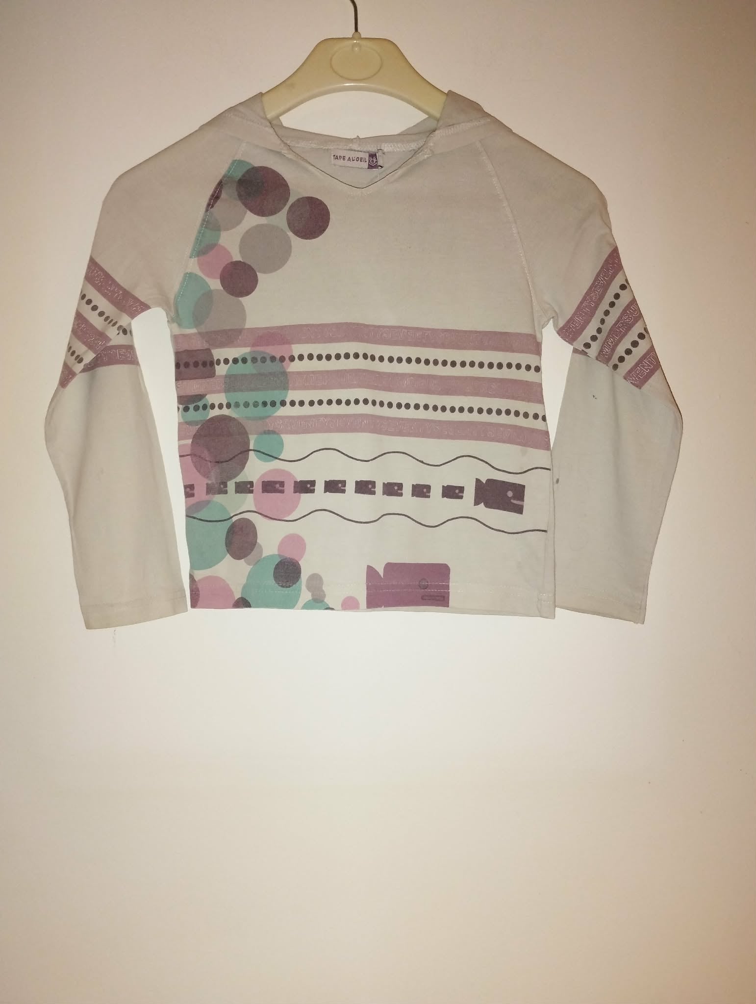Tee-Shirt Capuche Manches Longues "Tape à L'Oeil" 6 Ans